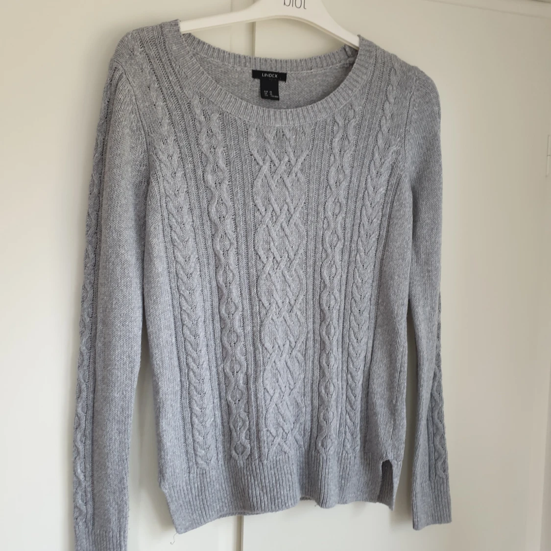 Grå stickad tröja stl XS - 90