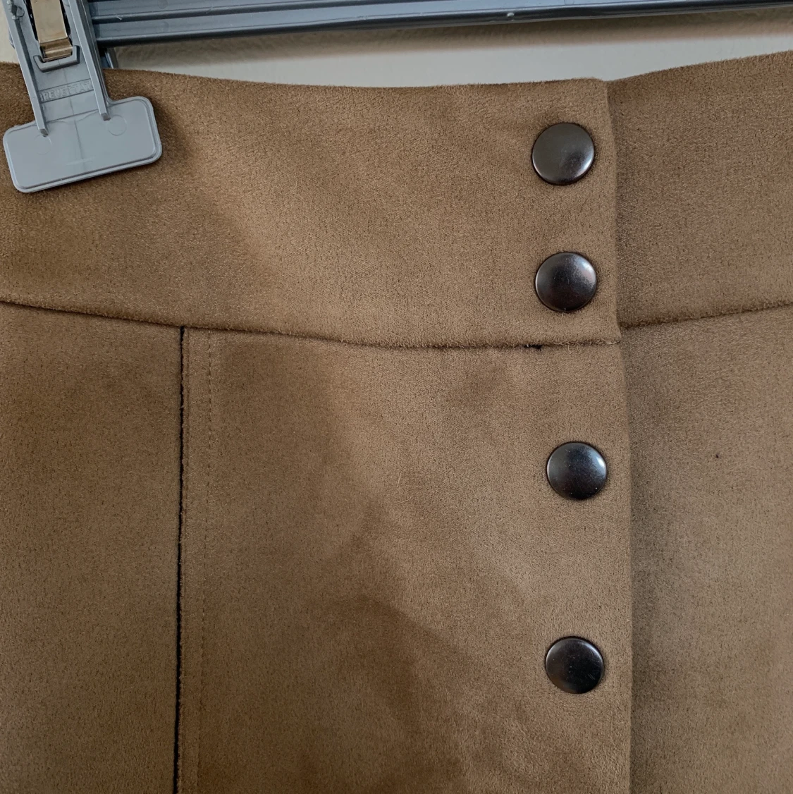 Kjol i mockaimitation - 90