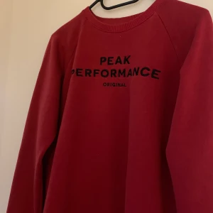 Peak performance  - Peak performance tröja från kids brandstore, 