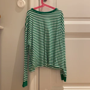 Långärmad tröja - Skitskön