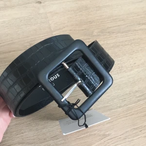 Nytt skärp - Helt oanvänd 