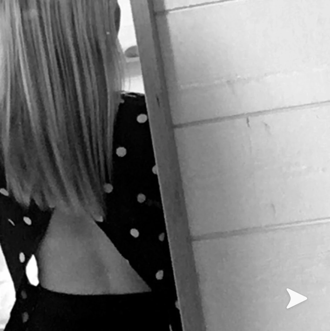 Svart och vit prickig topp!🖤🤍🖤🤍 - 90