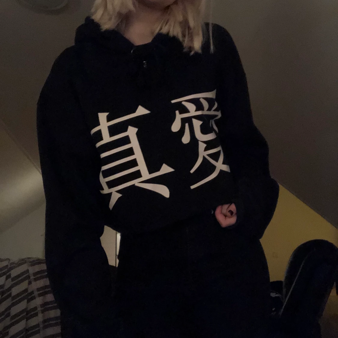 Croppad hoddie  - 91