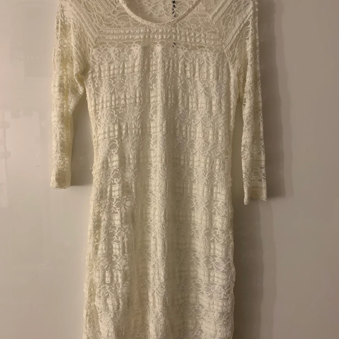 vit lindex klänning