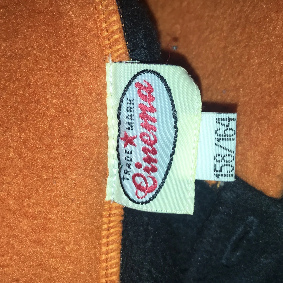 Tjock tröja i väldigt bekvämt material - 91