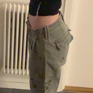 gröna baggy jeans  - gröna baggy jeans 