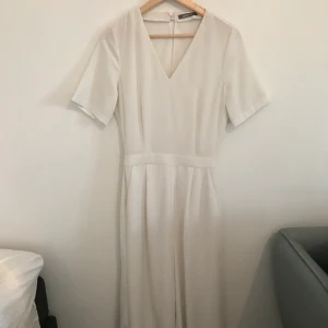 Jumpsuit  - Superfin jumpsuit med öppen rygg