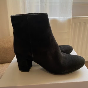 Stövlar  - Helt oanvända