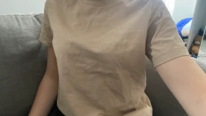 Beige tröja  - Beige tröja från Gina i storlek m men sitter som en s. Köparen står för frakten