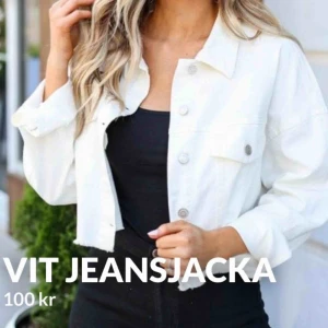 - Vit jeansjacka i en kortare modell! 😍 Köparen står för frakt 📦 