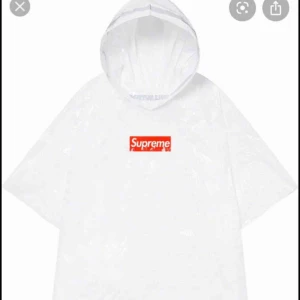  - Supreme poncho från ss20  Tar trades 