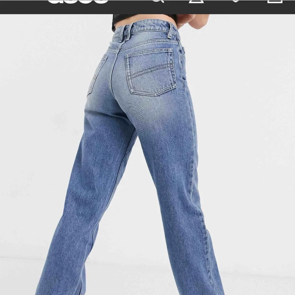 Helt nya jeans från collusion! Kan skicka fler bilder om det behövs👍🏽. Jeans & Byxor.