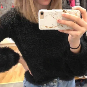  - Svart tröja från Gina, använd 3 gånger💓