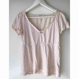  - Fin tröja i bra skick. 