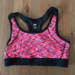  - Sport-bh från H&M bra skick 
