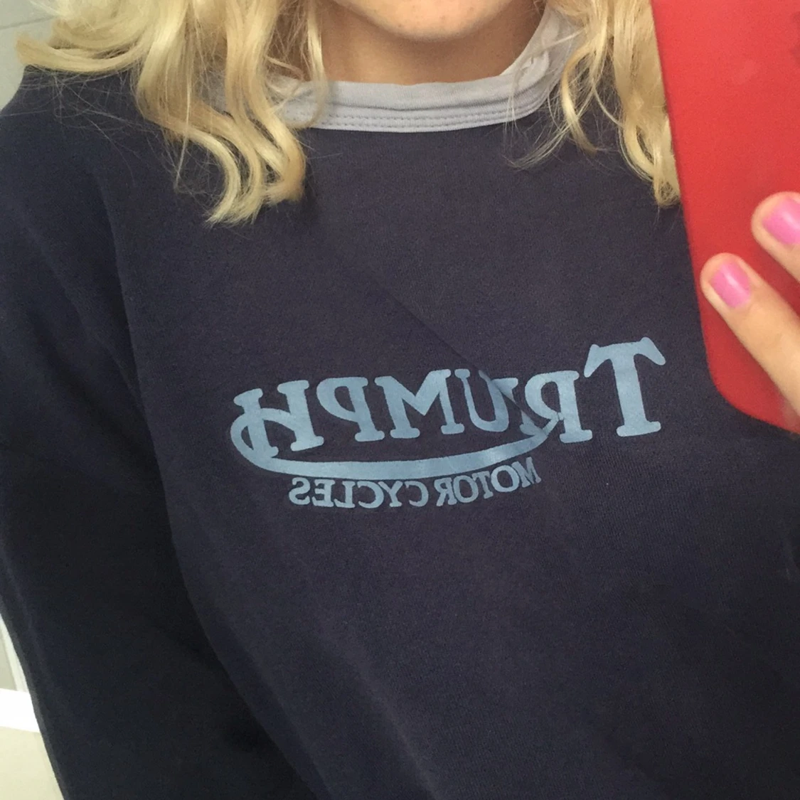 Sweatshirt från Second Hand storlek L - 90