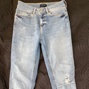 Byxor  - Bekväma byxor i från veromoda. Storlek 36