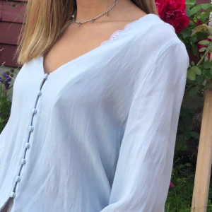 Söt blus - Blus från Bik Bok.