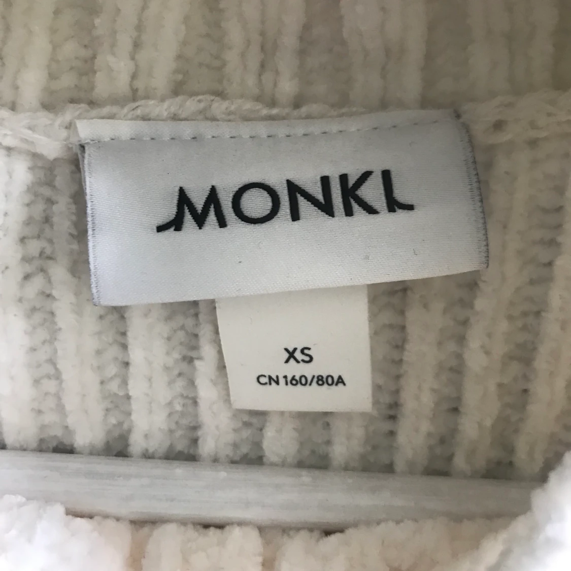 En tröja från mobil storlek xs - 91