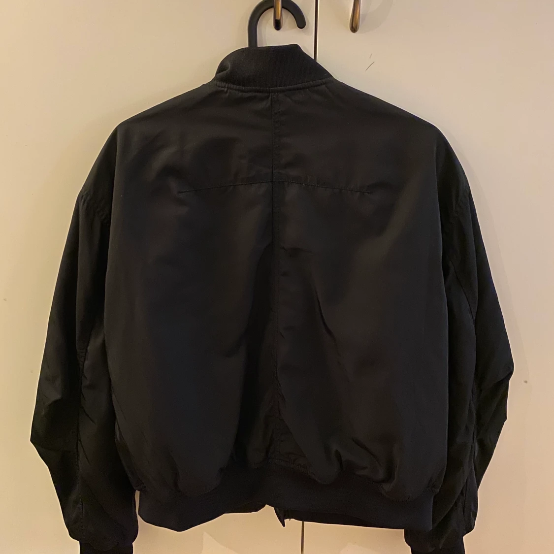 Bomberjacka från H&M - 90