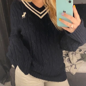 Stickad aberombie & fitch tröja!  - Jättemysig unisex tröja! 