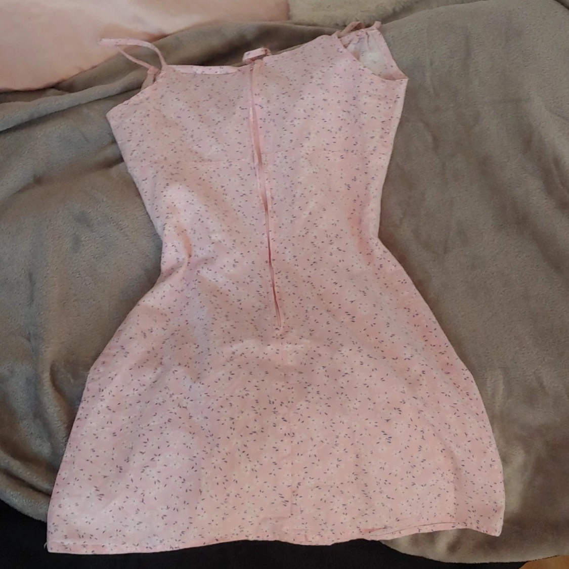 Charlotte russe sommarklĂ€nningđ