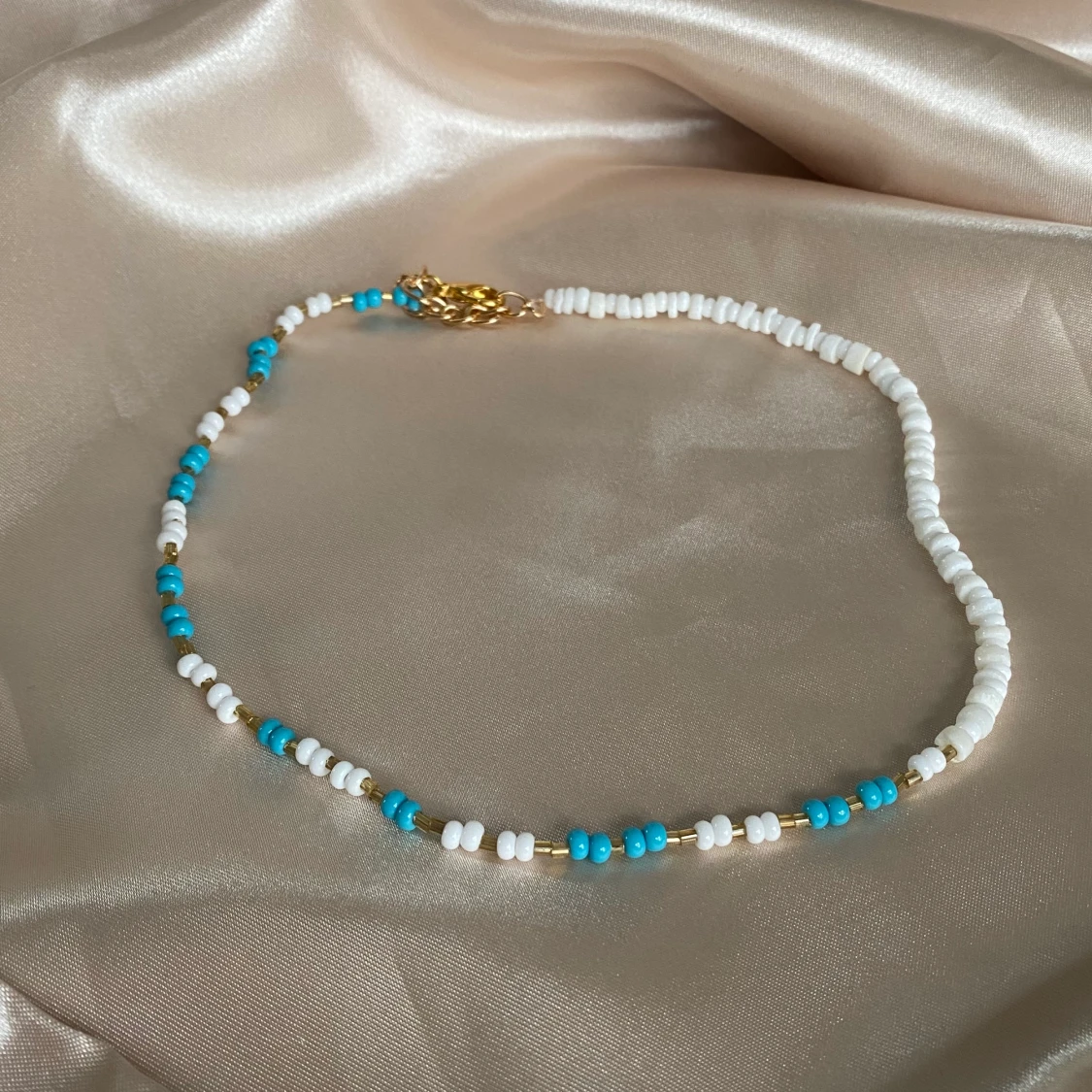 Halsband