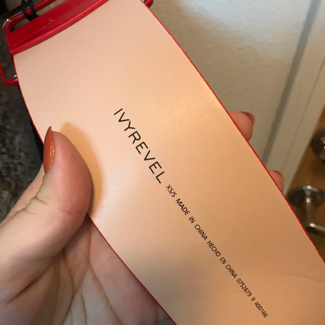 Rött lackskärp - 91