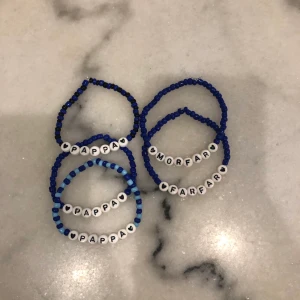 Armband  - Säljer några fina farsdag armband nu innan farsdag, säljer ett armband för 30kr och två för 50kr då jag vill bli av med det som finns kvar, vid andra önskemål är det bara att höra av sig🥰
