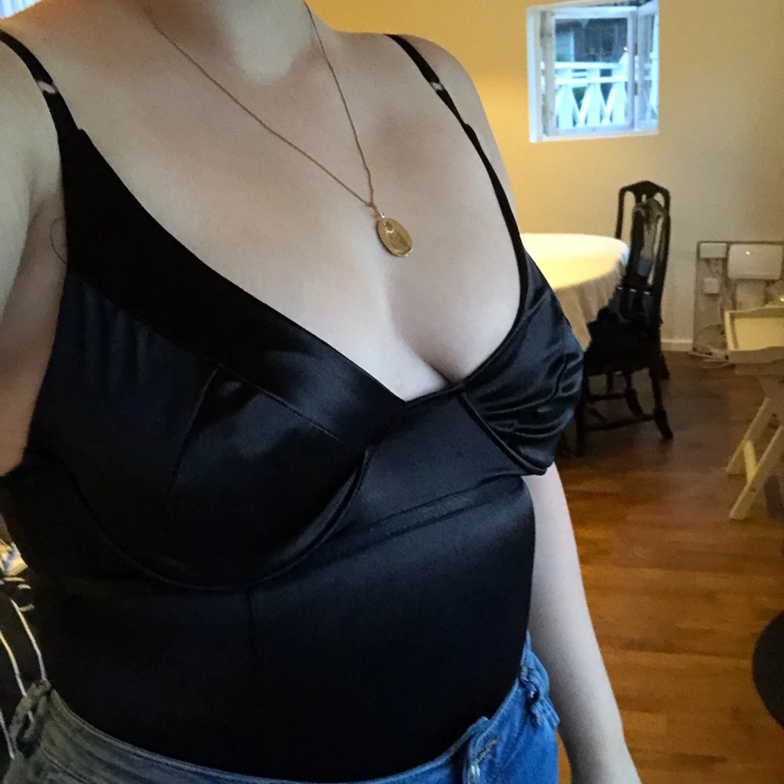 Boohoo body, storlek 16