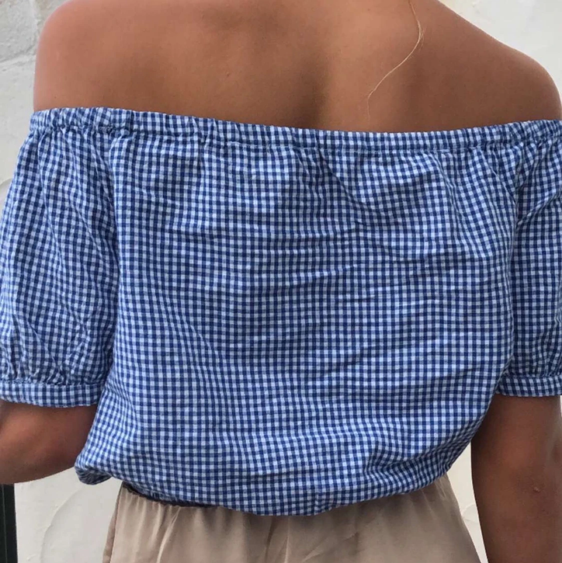 Söt rutig topp i väldigt bra skick.  - 90