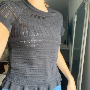 Spetstopp  - Svart spetstopp från Zara. Aldrig använd. Frakt tillkommer.