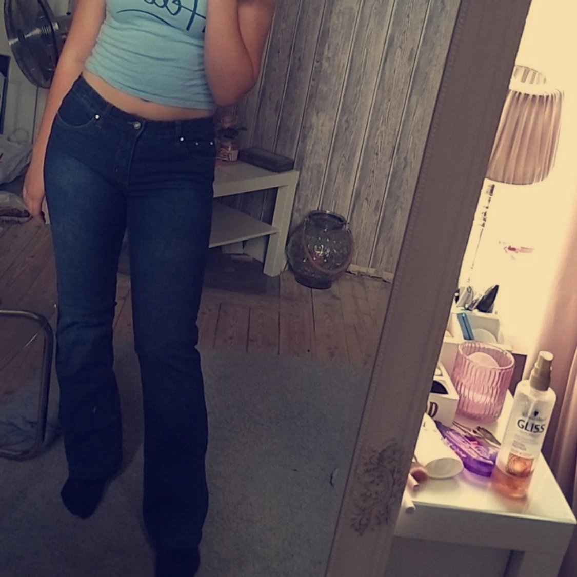 Såå sjukt snygga Vintage bootcut jeans - 91