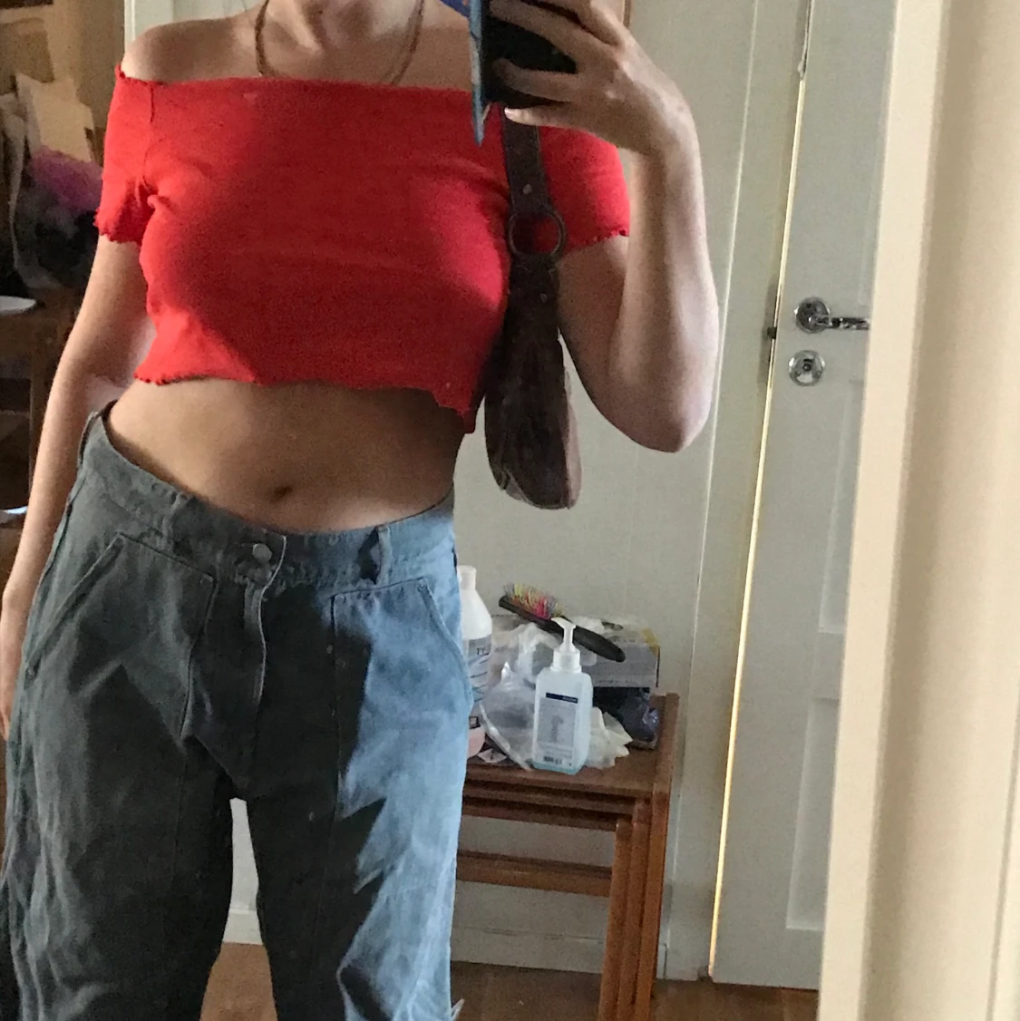 Röd offshoulder topp