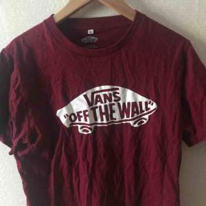 Vans of the Wall t-shirt, Inte äkta 