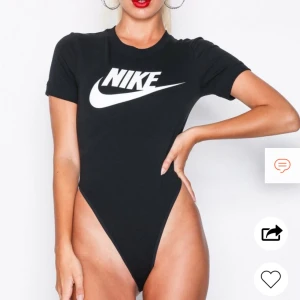  - Nike body✨ (nypris 399kr) säljer för 199kr