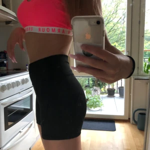 Träning skjorts  - Tränings skjorts med ficka, fett sköna men har aldrig kommit till användning✨  