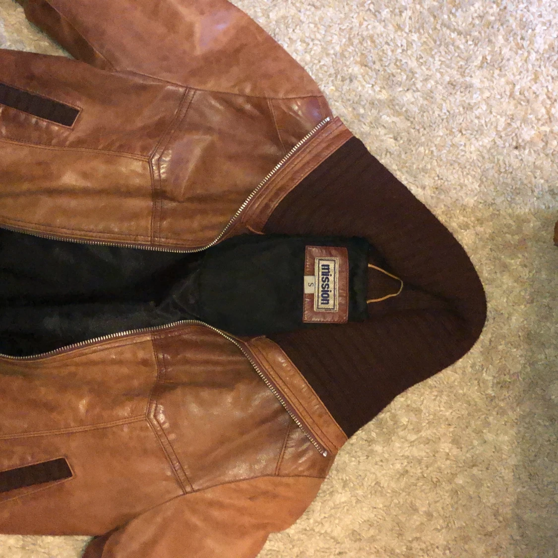 Brun skinnjacka - 90