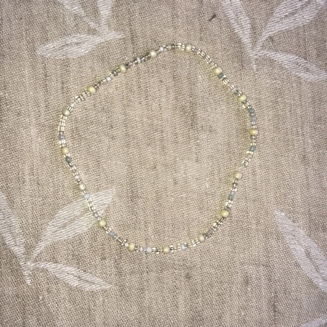 Trendigt halsband  - 90