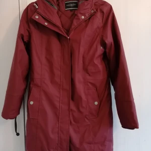 Jackor  - Nya jackor strl 38, pris från 150kr till 300kr 