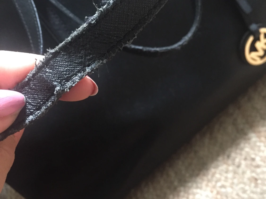 Michael Kors väska  - 90