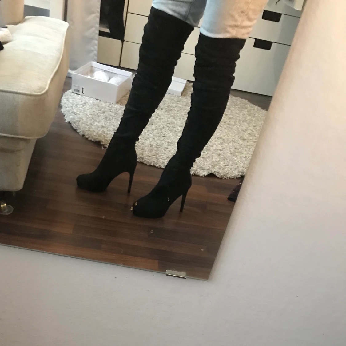 High nee heels  - 91