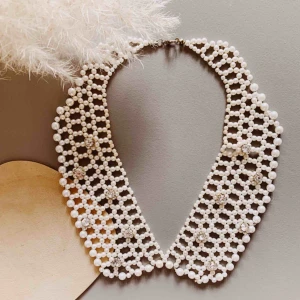  - Vintage halsband med pärlor 