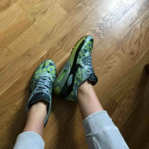  - Nike Air Max Art 631748-700 Exclusive colorway from USA  Never saw the same shoes  US. 7.5, EU 40.5 (25.5 sm) 