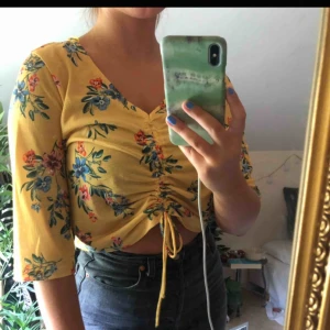  - Topp från PULL&BEAR! 😄