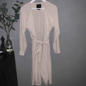  - Tunn kappa. Använd 1 gång. Frakt tillkommer!