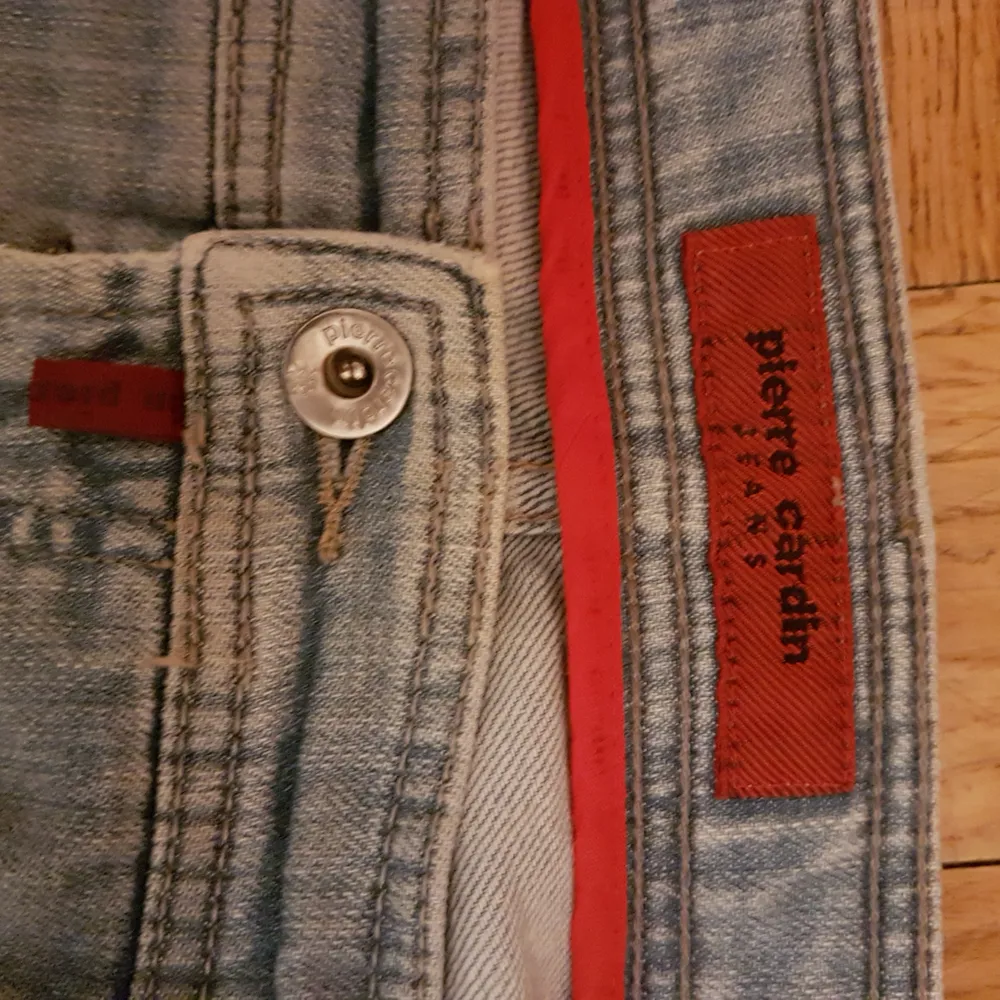 Pierre Cardins Jeans byxa.Bra men använd.. Jeans & Byxor.