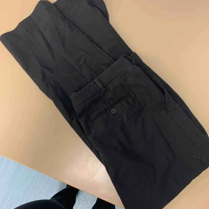  - Kostymbyxor med perfekt passform för S/M, någon med lite bredare höfter. Vid intresse finns mer bilder! 