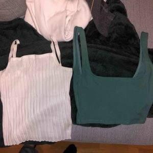  - Två linnen en från hm och den andra från bikbok, fråga om fler bilder om det skulle behövas!