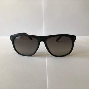 Tom Ford Olivier solglasögon, matte svart